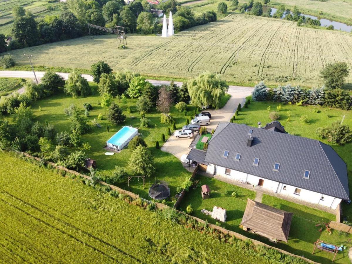 Spichlerz Villa Rachanie Exteriör bild